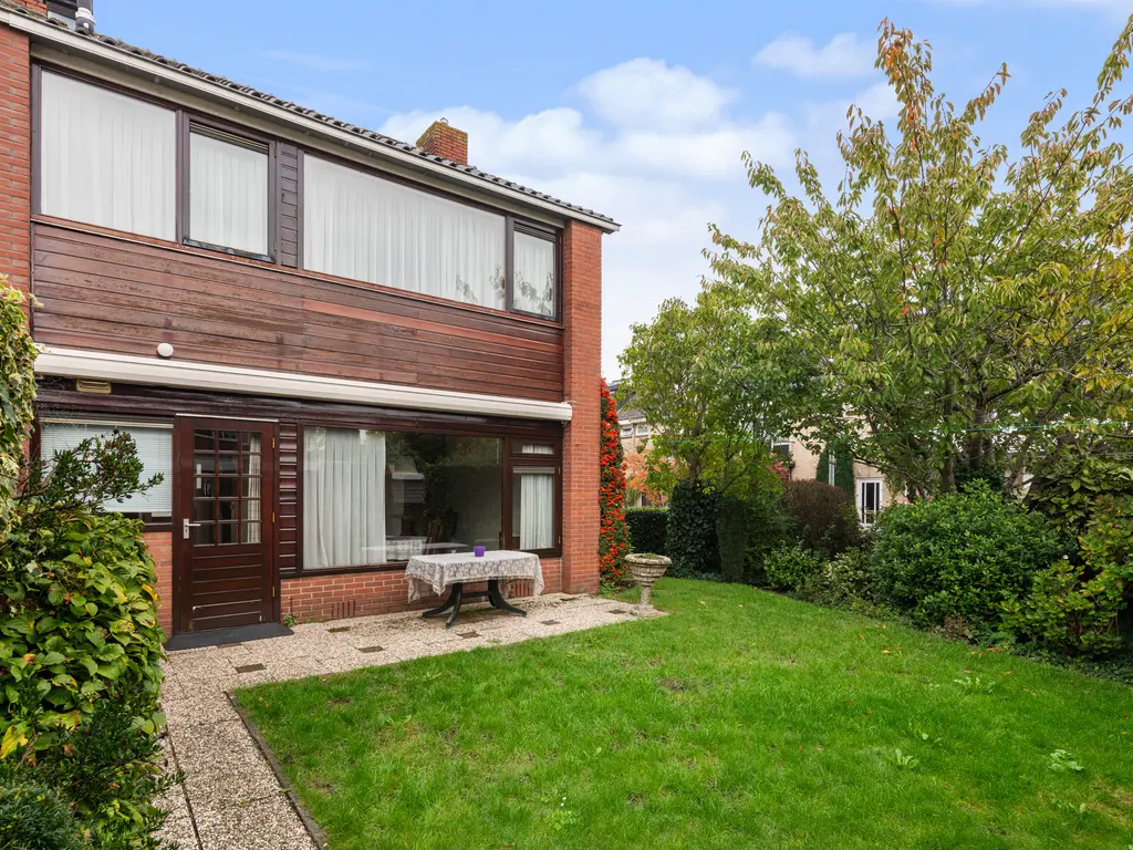 Marius Bauerstraat 1, WOERDEN