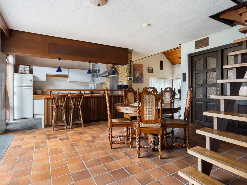 V.d. Duijn van Maasdamlaan 6, WOERDEN