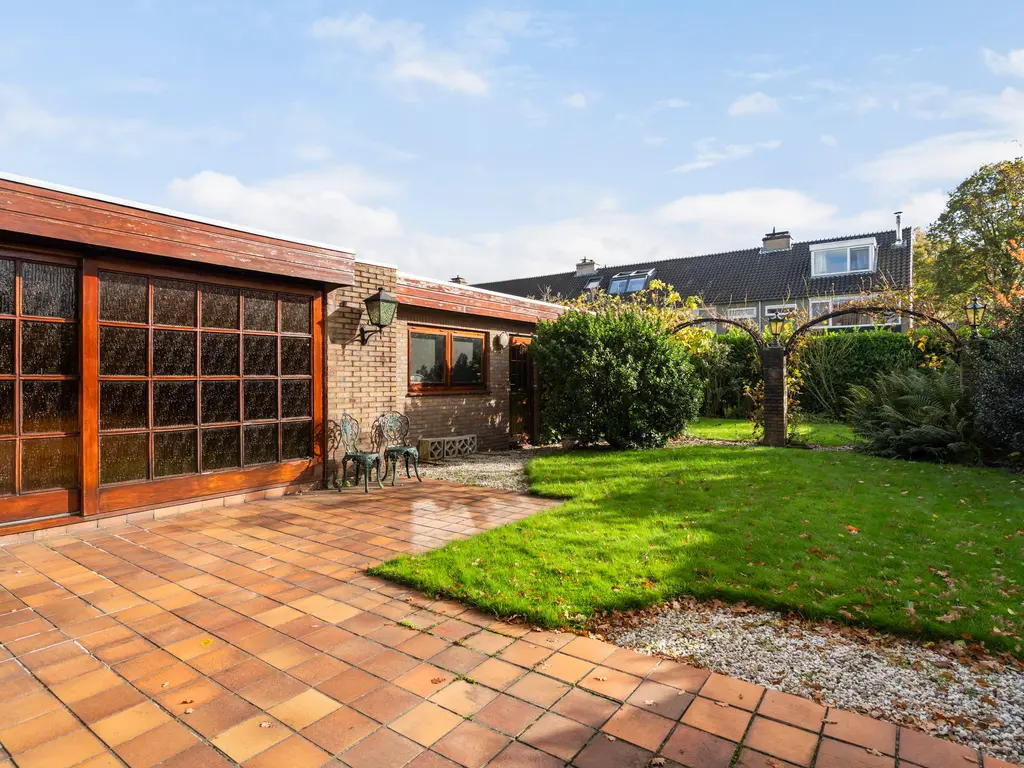 V.d. Duijn van Maasdamlaan 6, WOERDEN