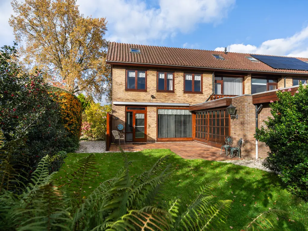 V.d. Duijn van Maasdamlaan 6, WOERDEN