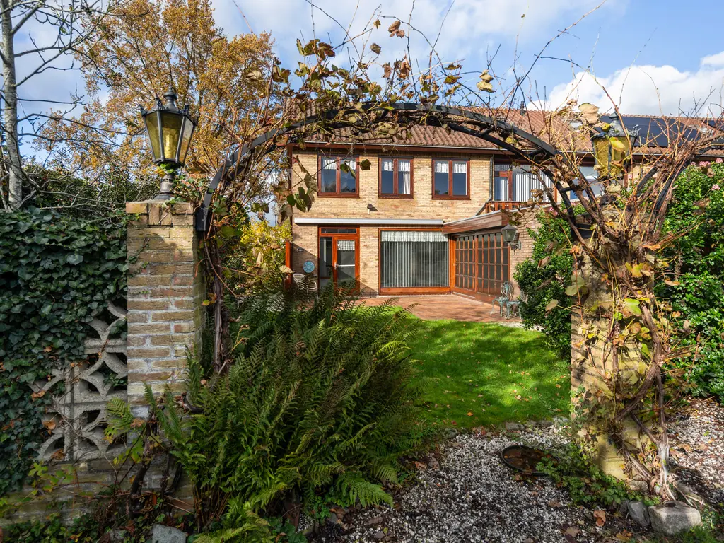 V.d. Duijn van Maasdamlaan 6, WOERDEN