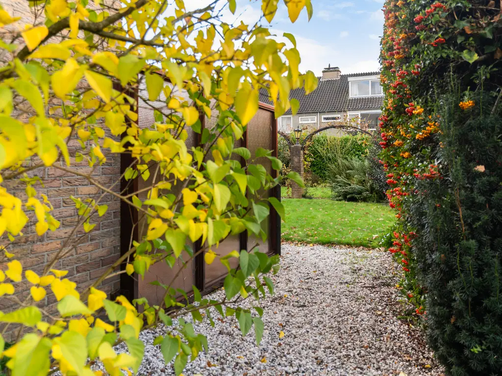 V.d. Duijn van Maasdamlaan 6, WOERDEN