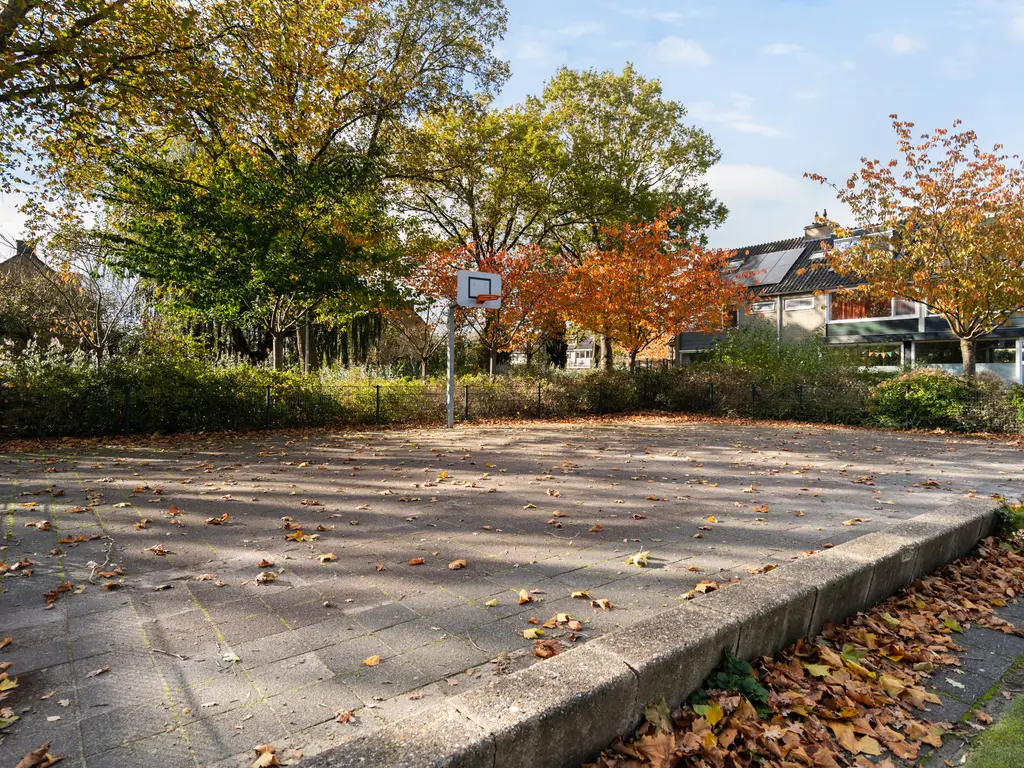 V.d. Duijn van Maasdamlaan 6, WOERDEN