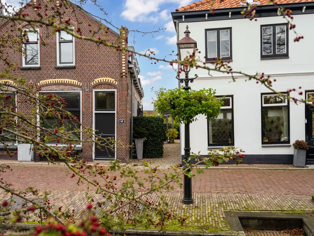 Van Teylingenweg 44, KAMERIK