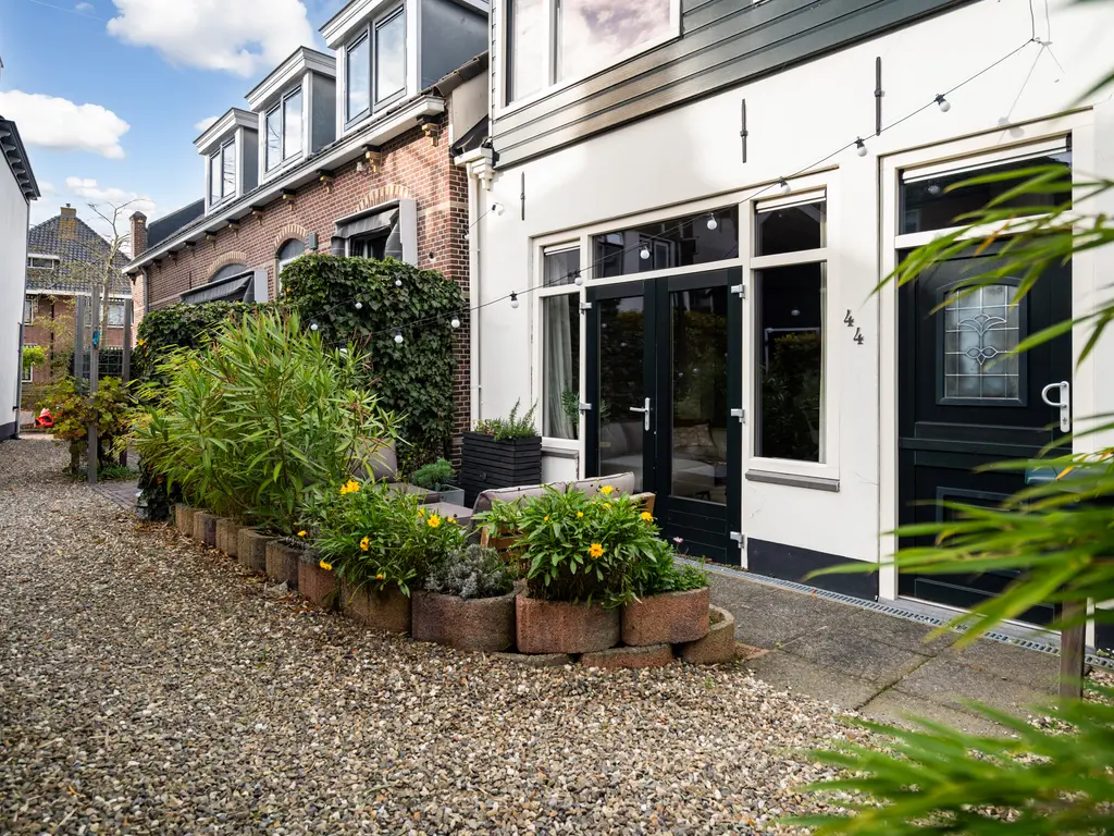 Van Teylingenweg 44, KAMERIK