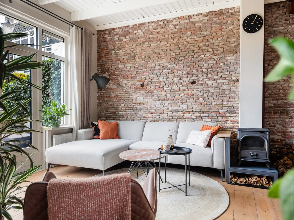 Van Teylingenweg 44, KAMERIK