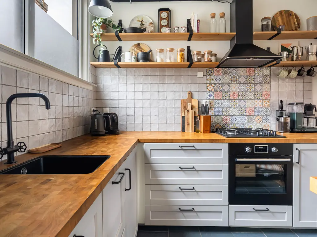 Van Teylingenweg 44, KAMERIK