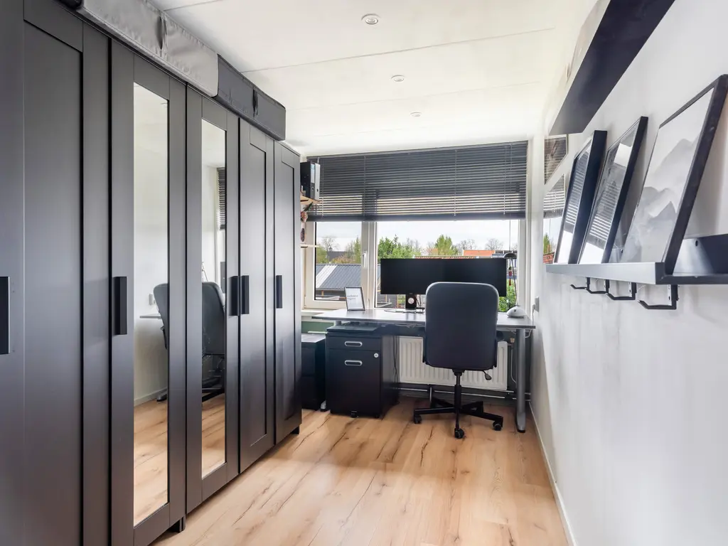 Van Teylingenweg 44, KAMERIK