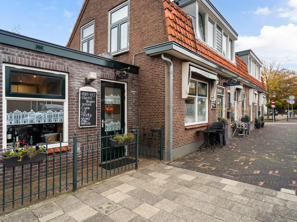 Van Teylingenweg 44, KAMERIK