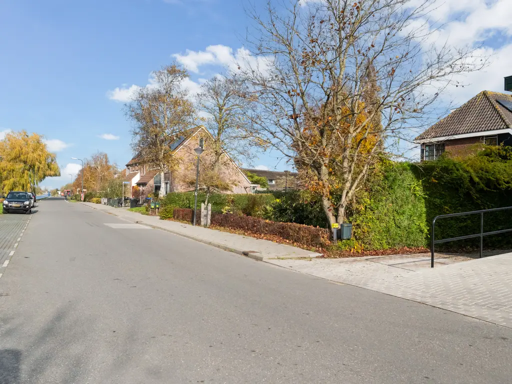 Van Teylingenweg 127, KAMERIK