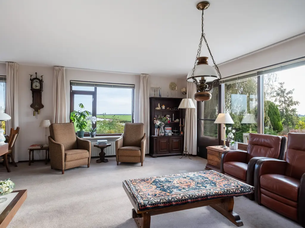 Van Teylingenweg 127, KAMERIK