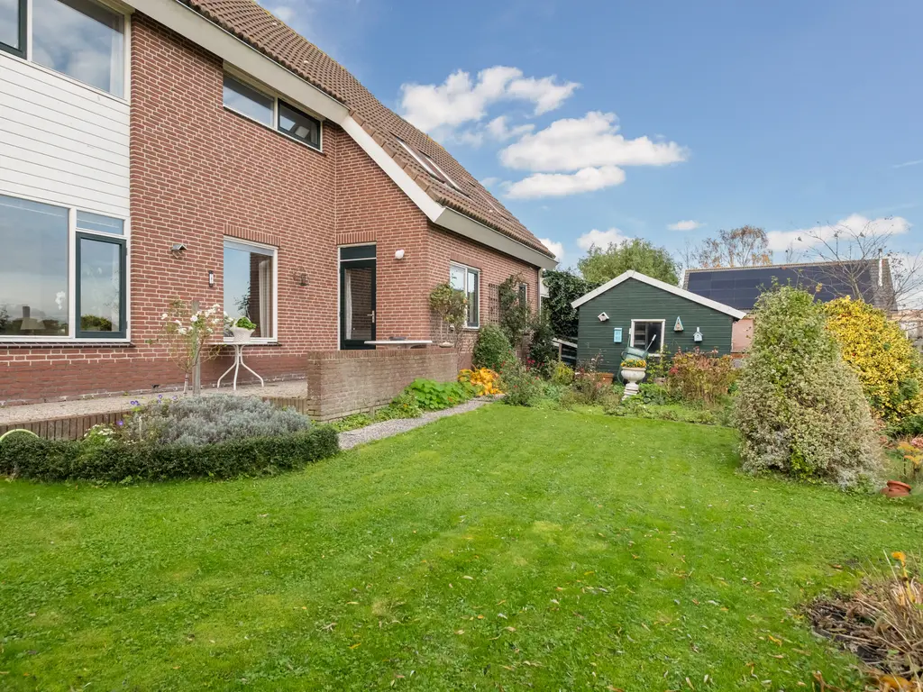 Van Teylingenweg 127, KAMERIK