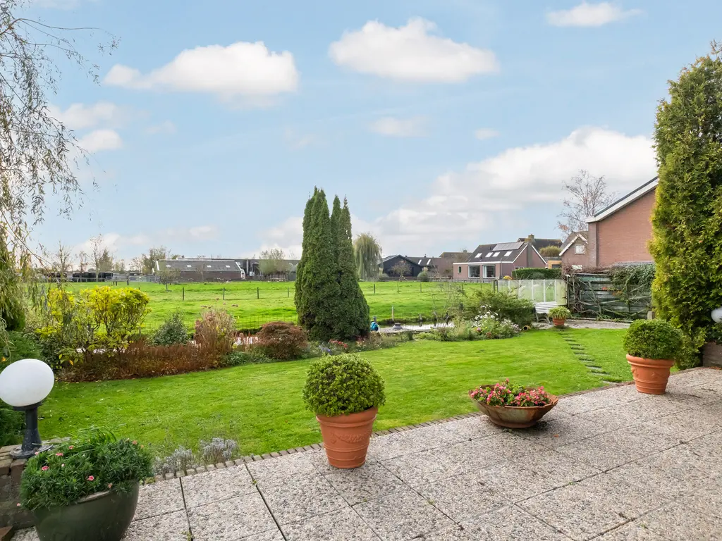 Van Teylingenweg 127, KAMERIK