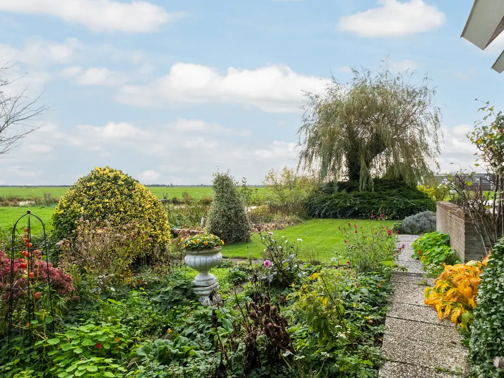 Van Teylingenweg 127, KAMERIK