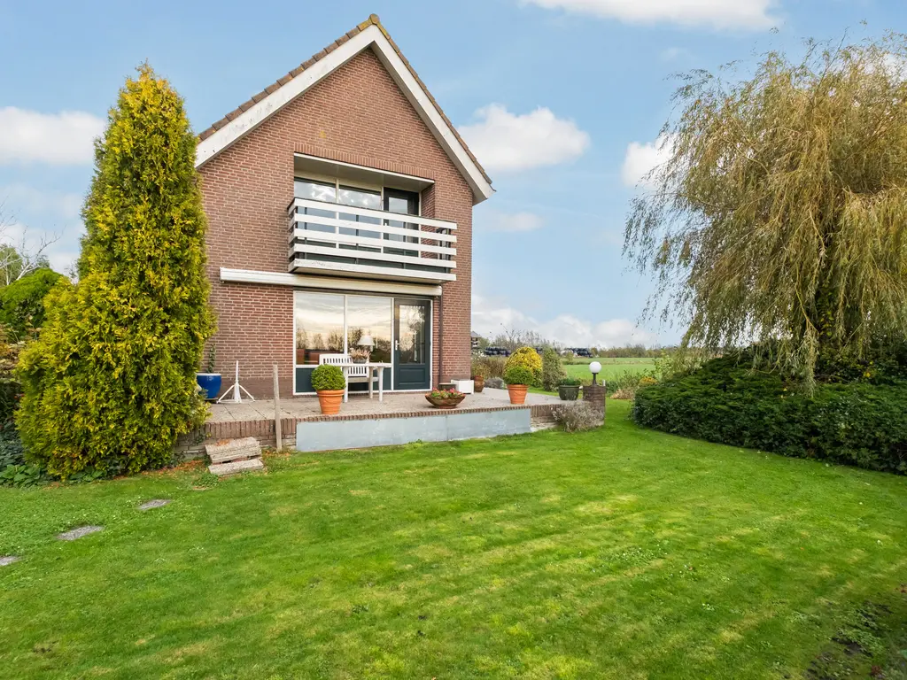 Van Teylingenweg 127, KAMERIK