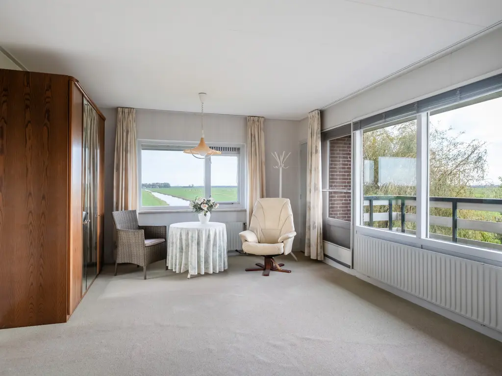 Van Teylingenweg 127, KAMERIK