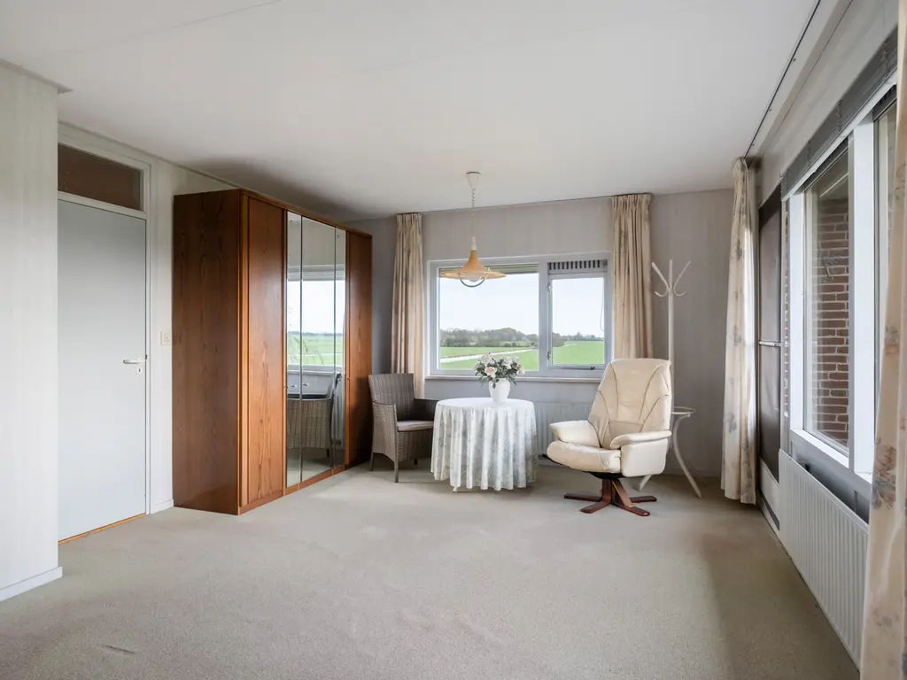 Van Teylingenweg 127, KAMERIK