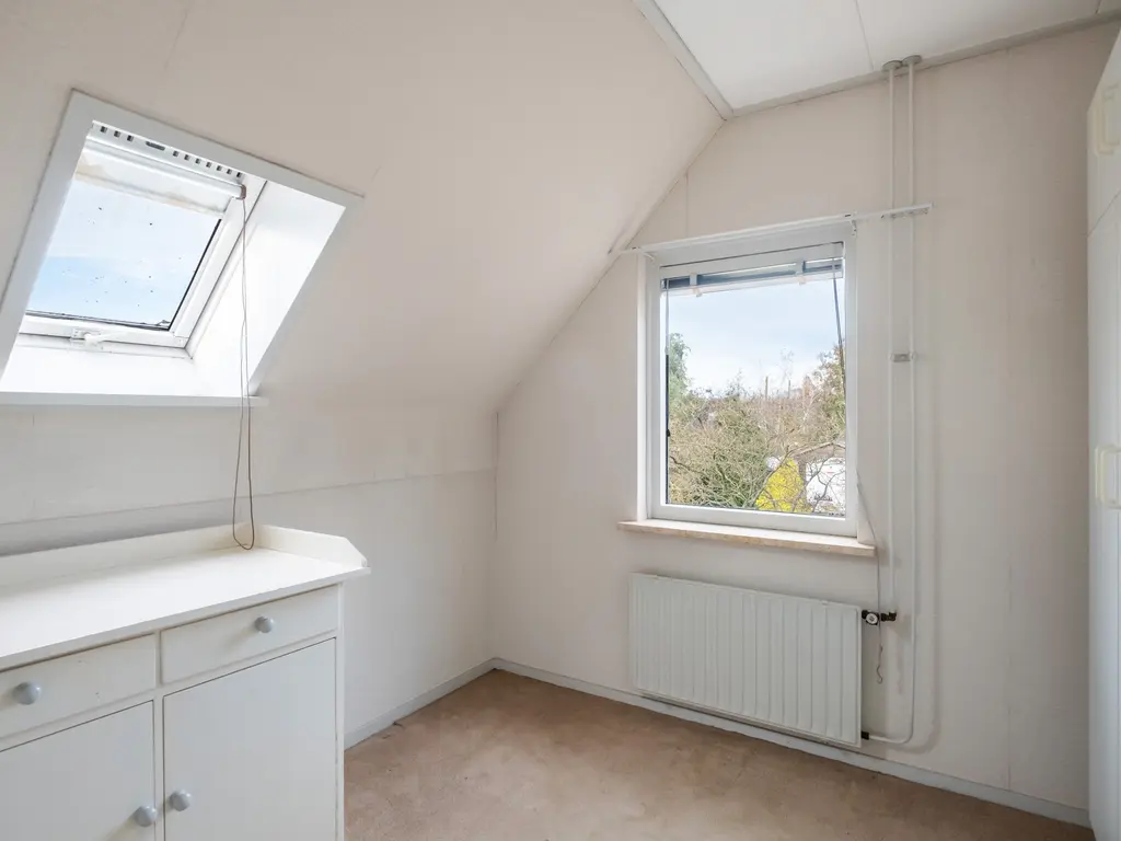 Van Teylingenweg 127, KAMERIK