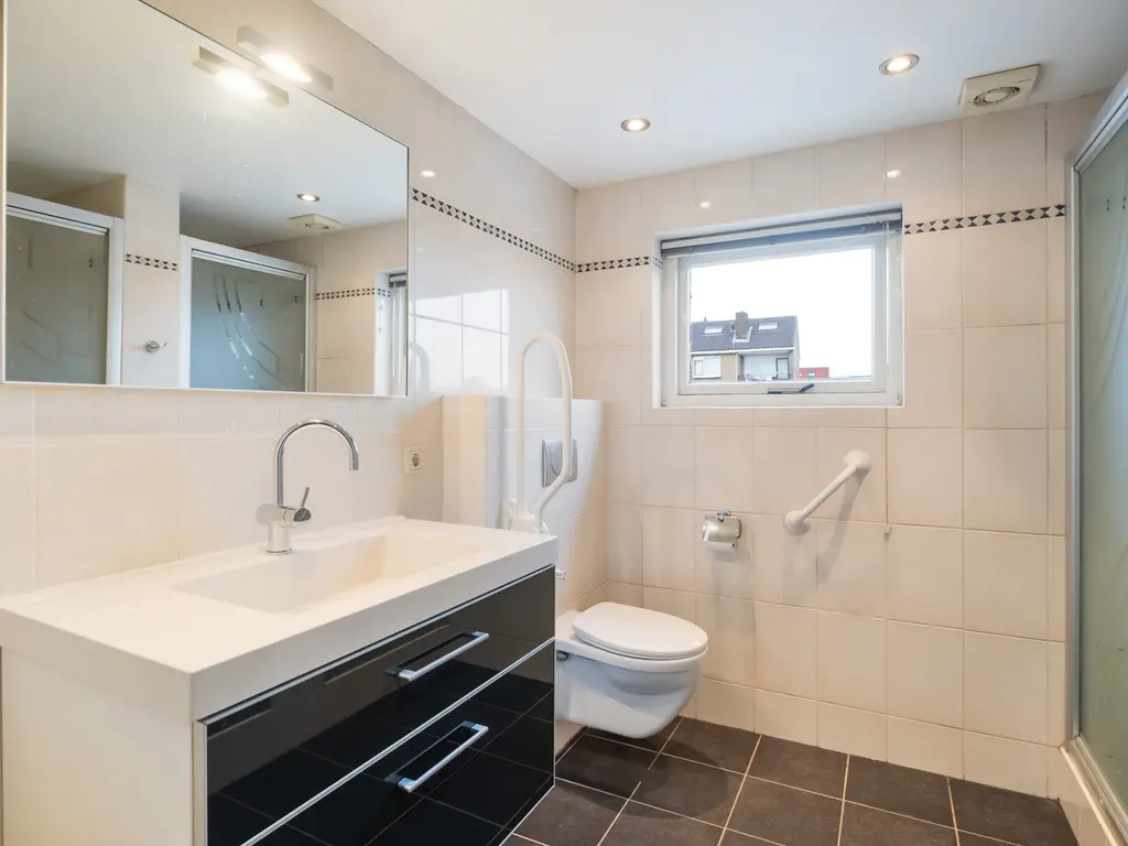 Leidsestraatweg 119, WOERDEN