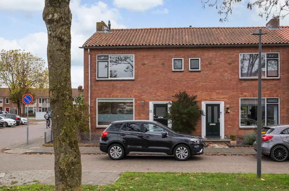 Anthonie van Dijckstraat 1