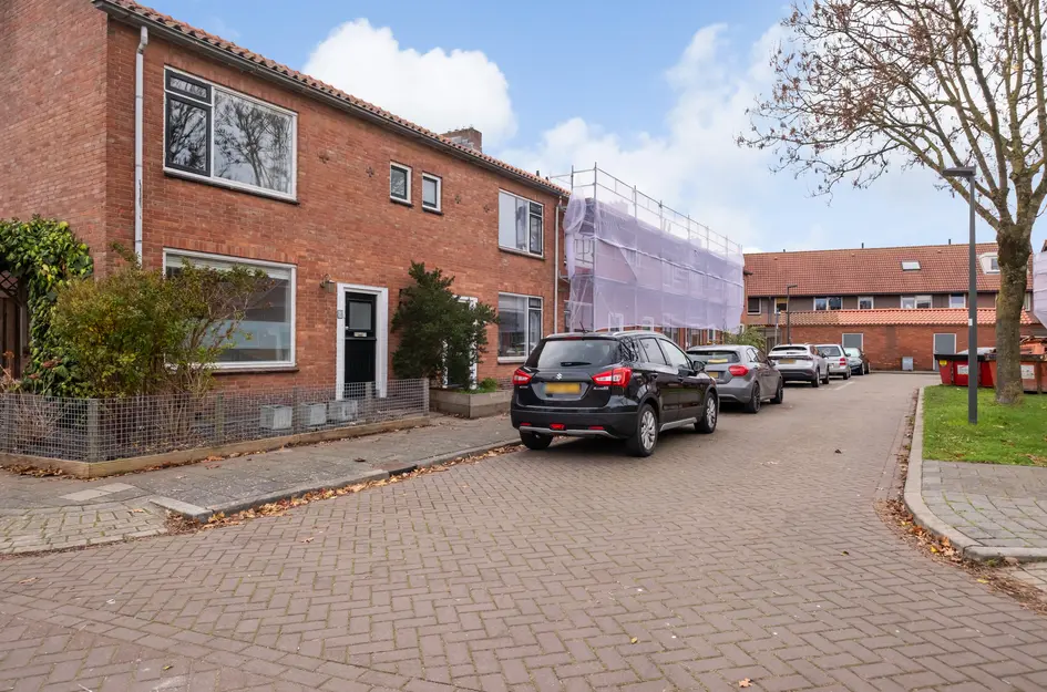 Anthonie van Dijckstraat 1