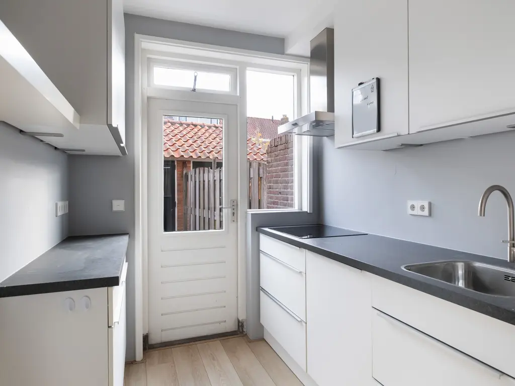 Anthonie van Dijckstraat 1, WOERDEN