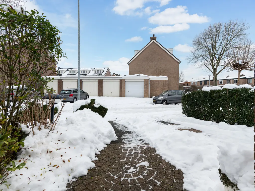 Essenlaan 55, WOERDEN