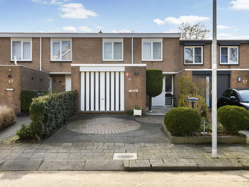 Essenlaan 55, WOERDEN