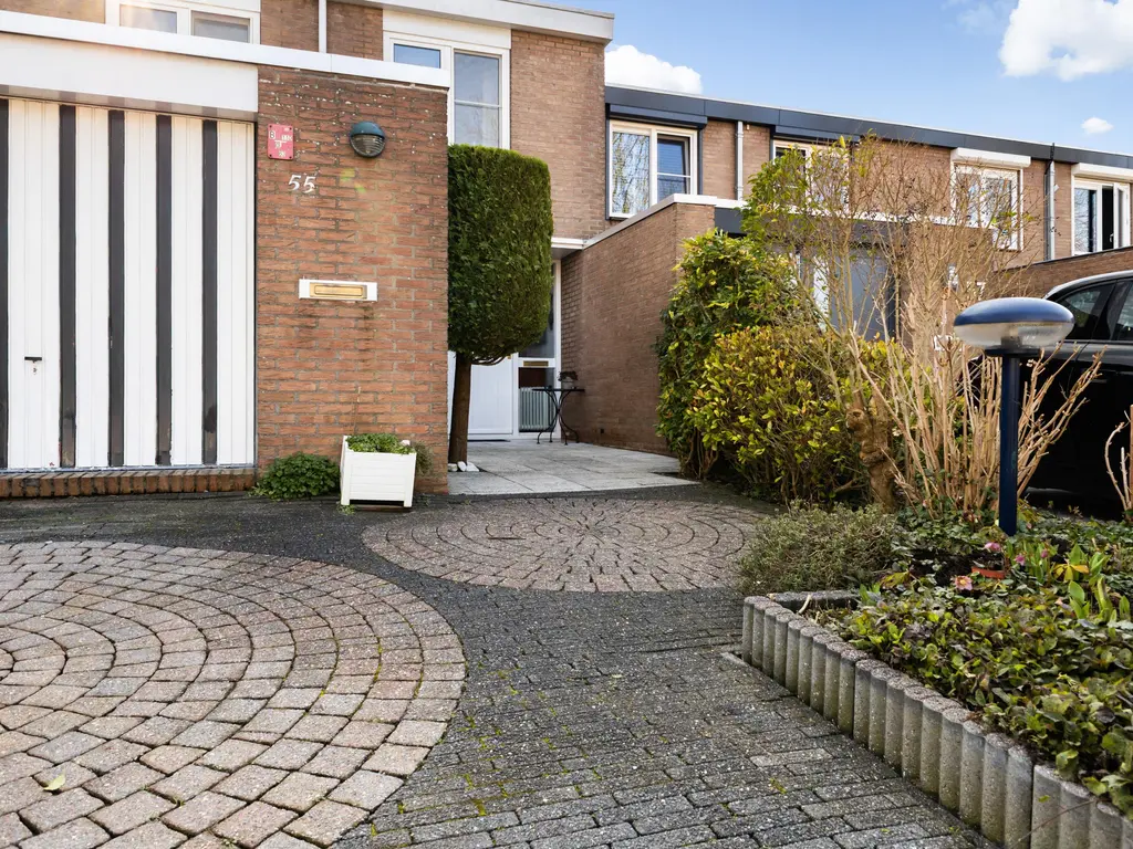 Essenlaan 55, WOERDEN