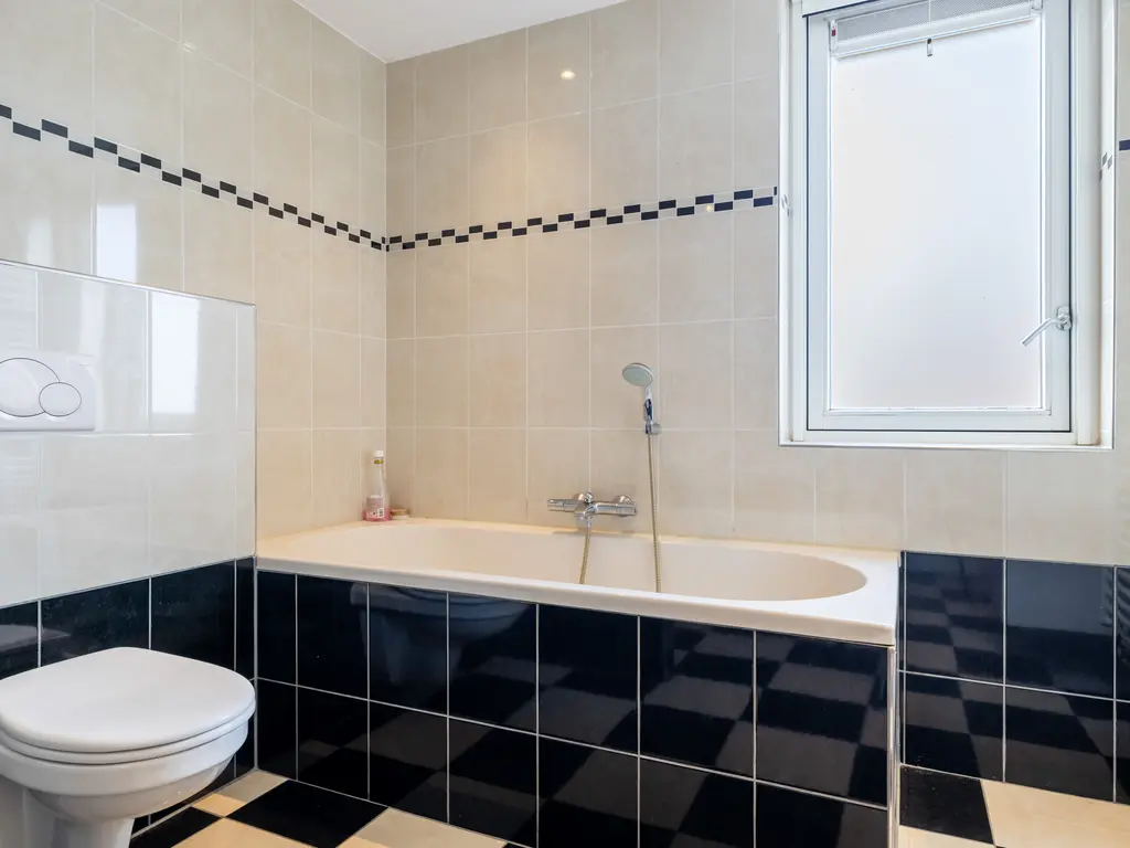 Prinses Beatrixstraat 12, ZEGVELD