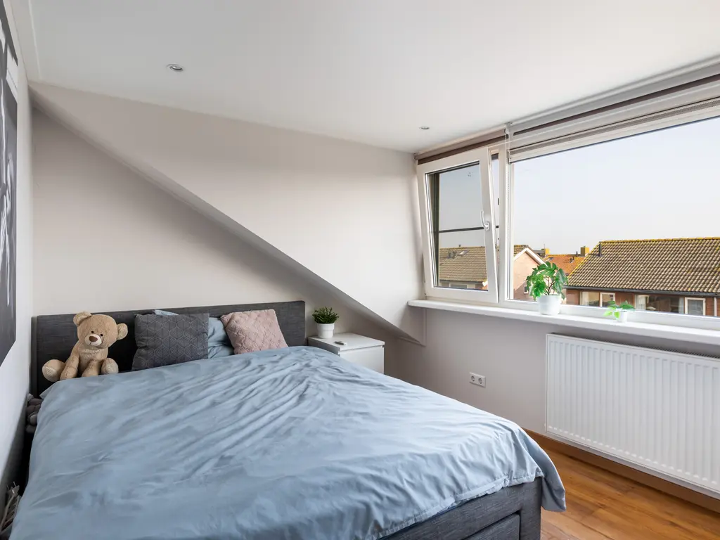 Prinses Beatrixstraat 12, ZEGVELD