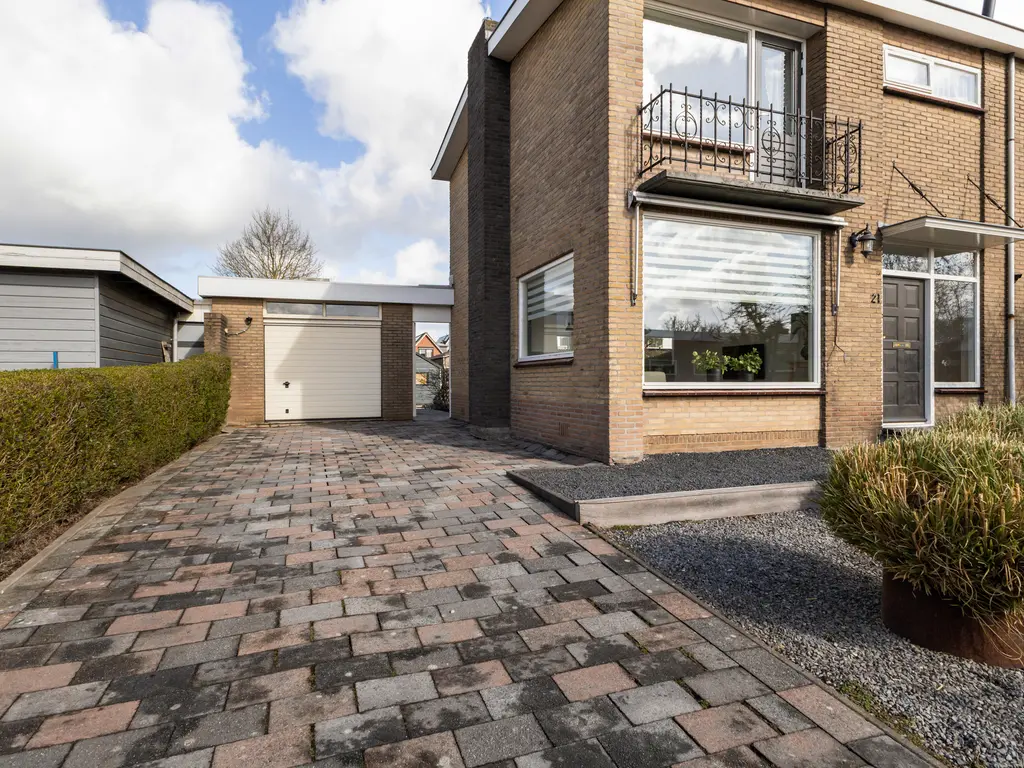 Meidoornlaan 21, KAMERIK