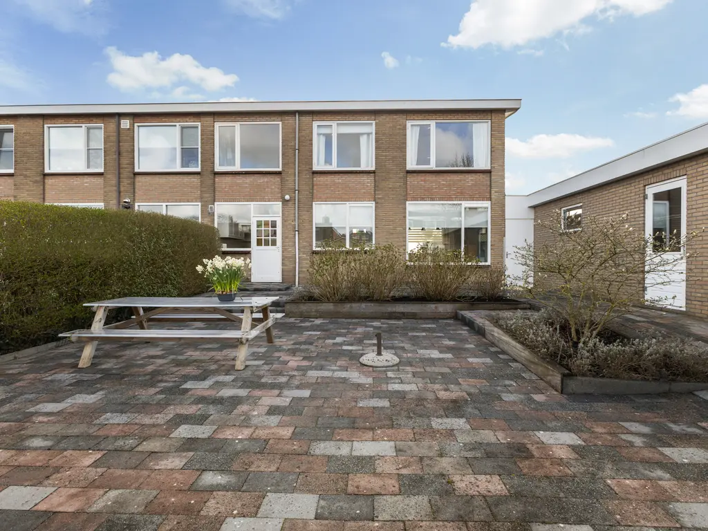 Meidoornlaan 21, KAMERIK