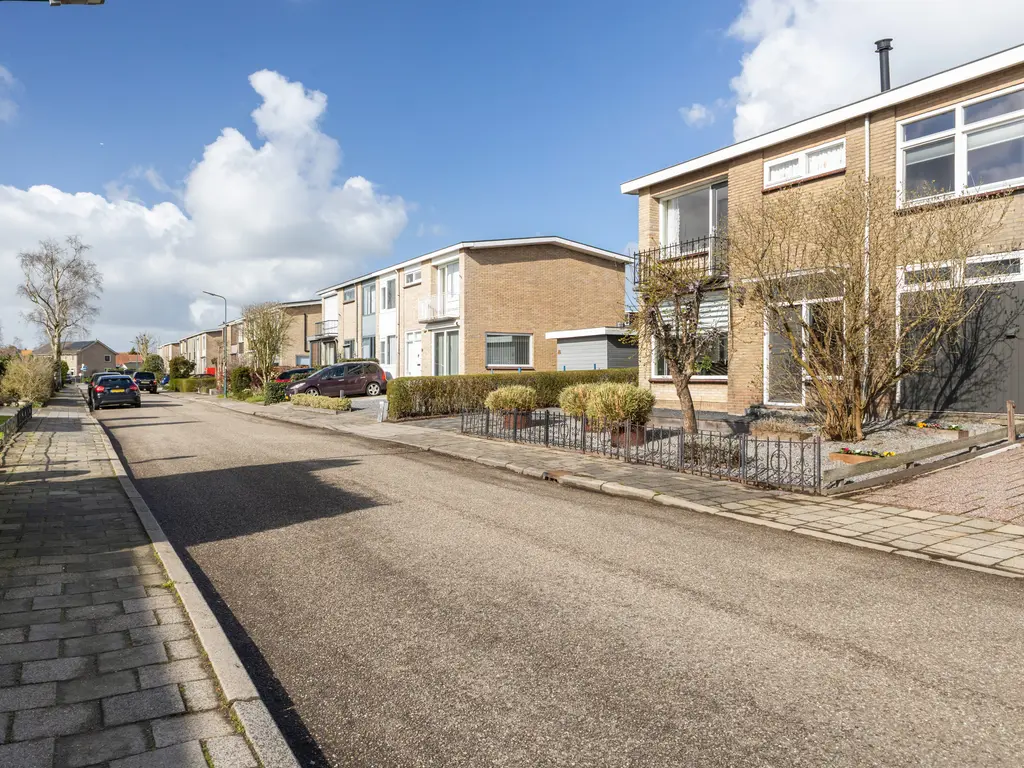 Meidoornlaan 21, KAMERIK