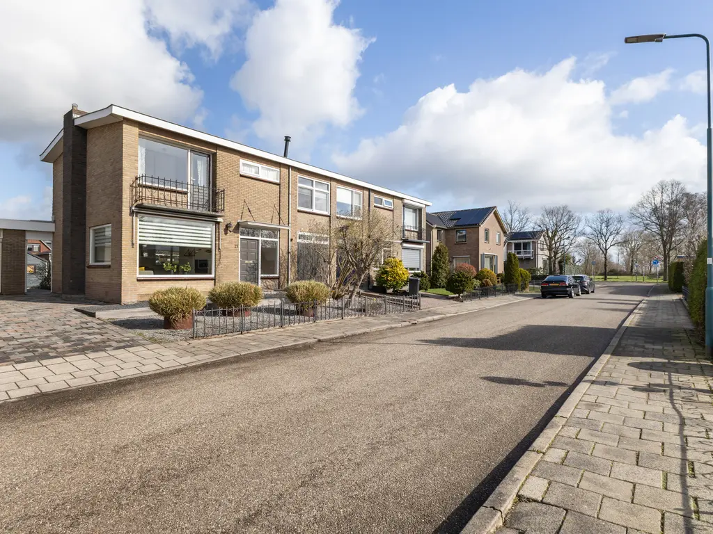 Meidoornlaan 21, KAMERIK