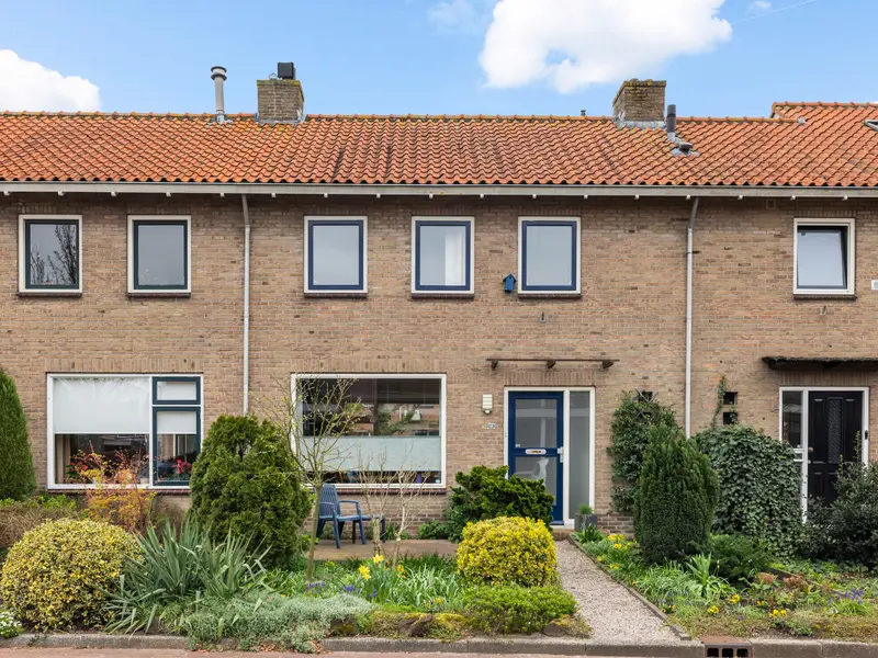 Prinses Beatrixstraat 22, WAARDER