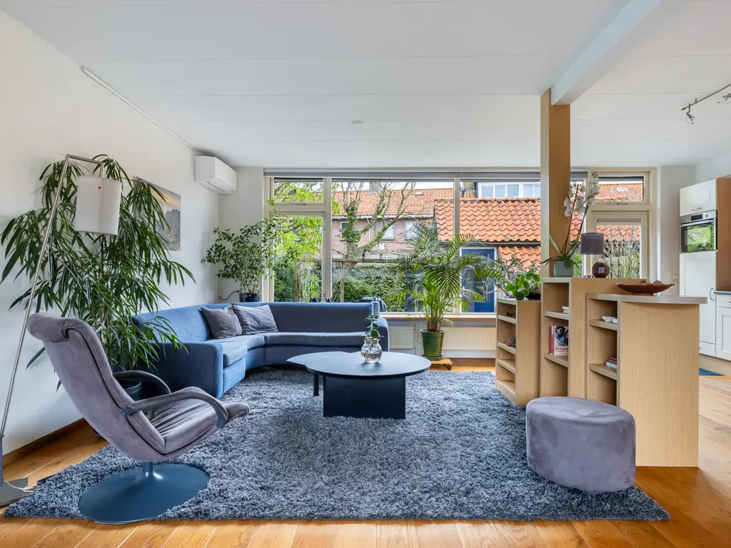 Prinses Beatrixstraat 22, WAARDER