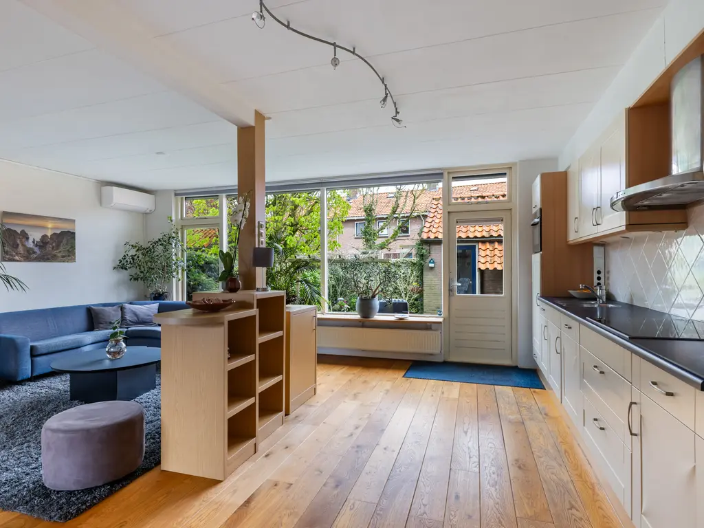 Prinses Beatrixstraat 22, WAARDER