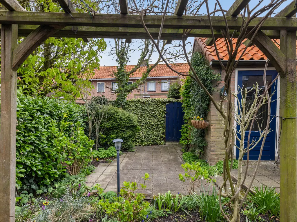 Prinses Beatrixstraat 22, WAARDER