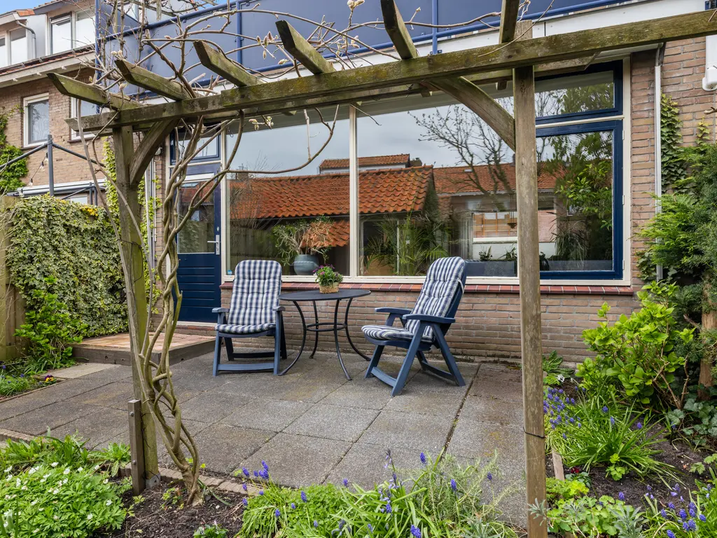 Prinses Beatrixstraat 22, WAARDER