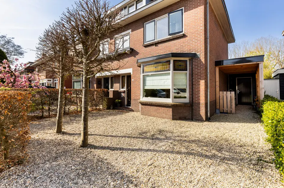 Van der Valk Boumanlaan 42