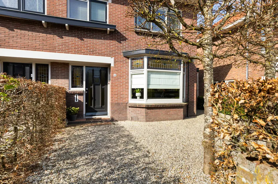 Van der Valk Boumanlaan 42