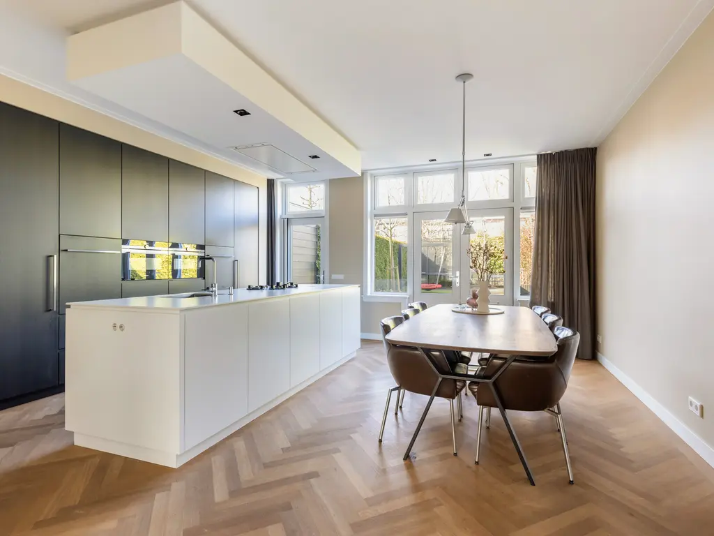 Van der Valk Boumanlaan 42, WOERDEN