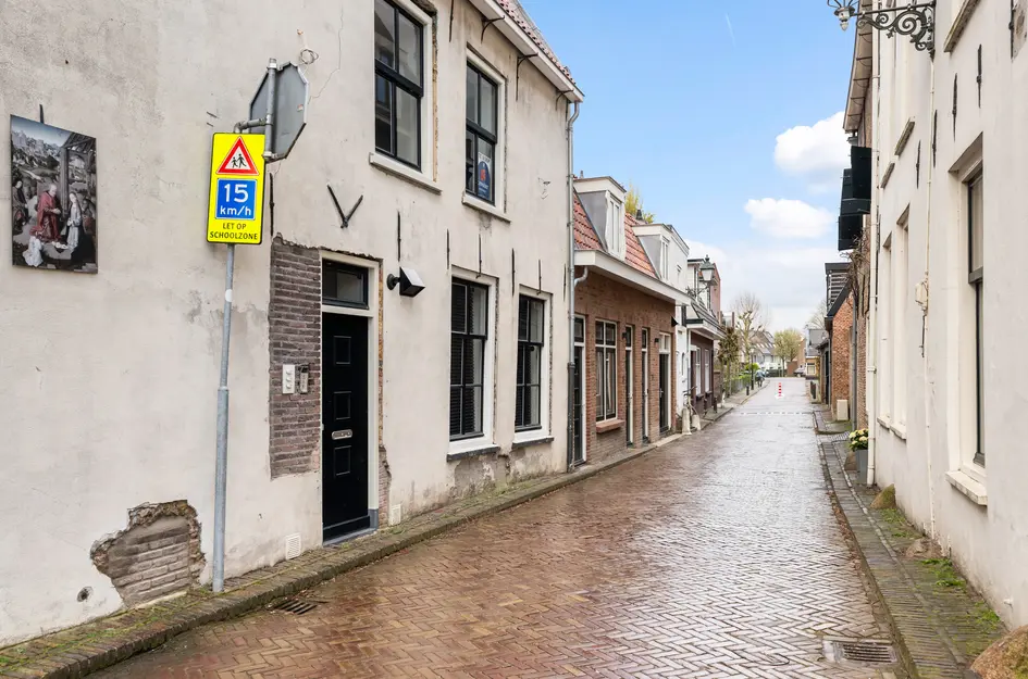 Nieuwstraat 1