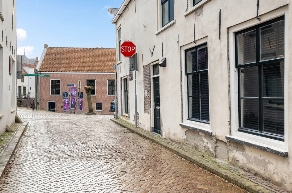 Nieuwstraat 1