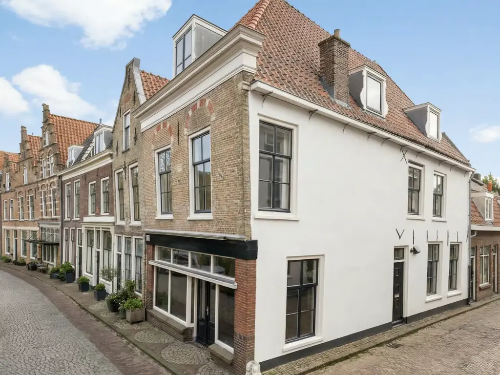 Nieuwstraat 1, OUDEWATER