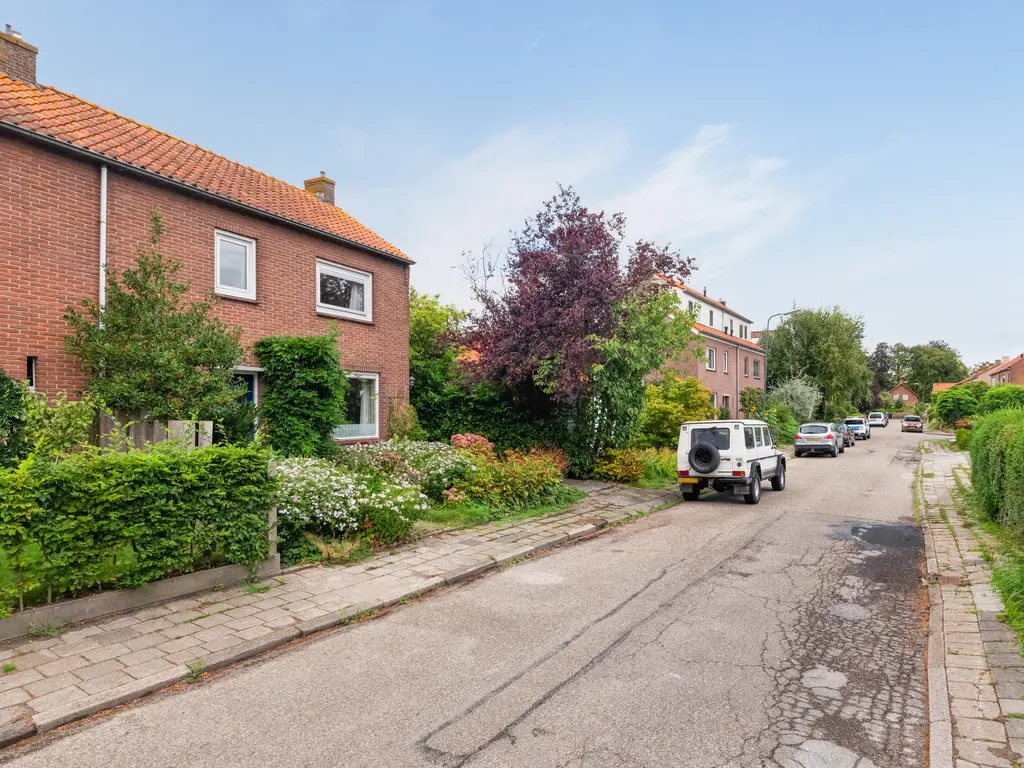 Burg. Talsmaweg 3, KAMERIK