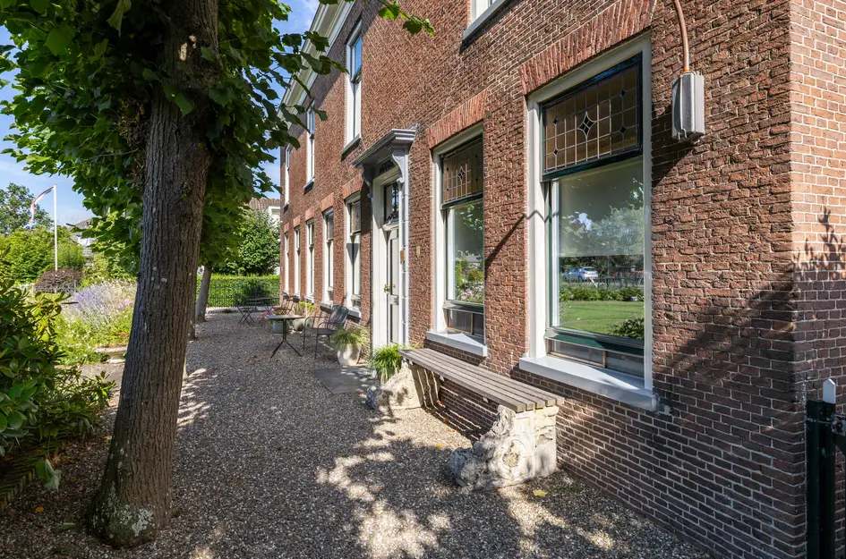 's-Gravensloot 20