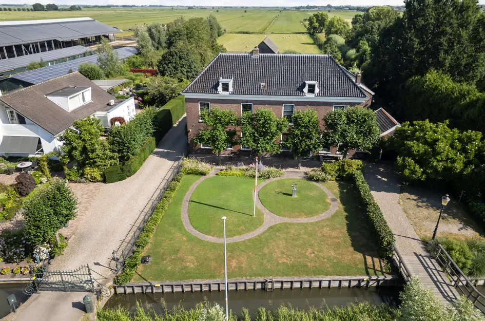 's-Gravensloot 20