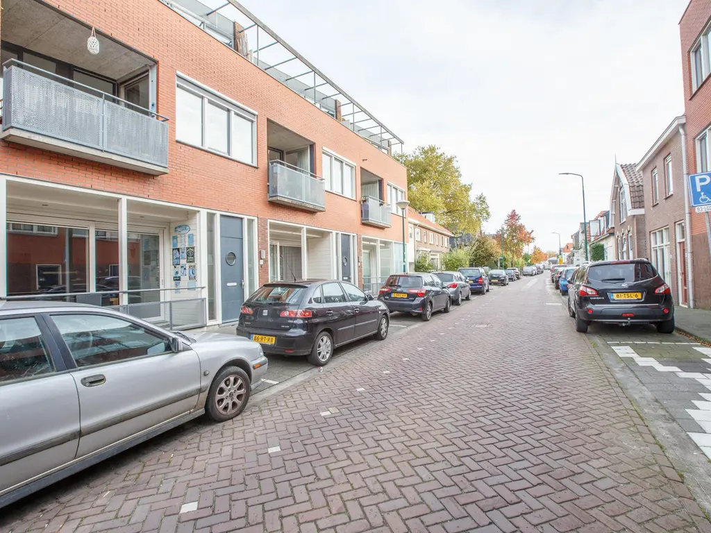 Leidsestraatweg 68a, WOERDEN